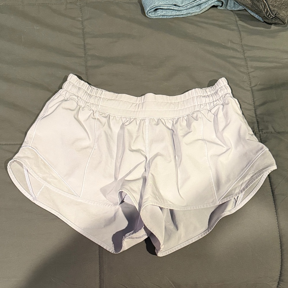 Lululemon Hotty Hot Short 2.5”